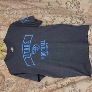 Official NFL Titans T-Shirt Med